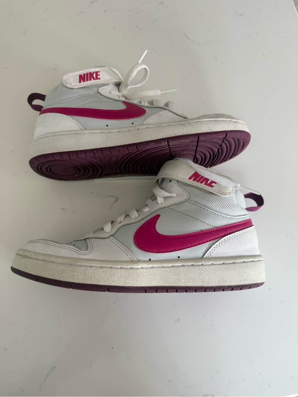 Nike White Mid-Top Sneakers with Fuchsia Swoosh